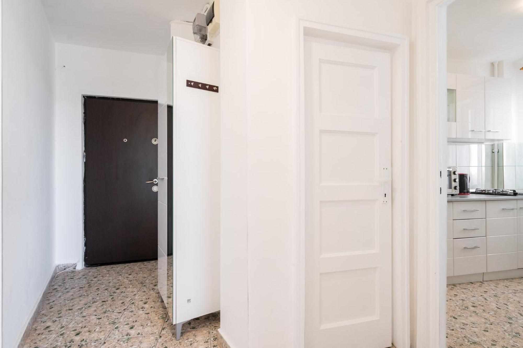 City View Apartment With Private Balcony Bükreş Dış mekan fotoğraf