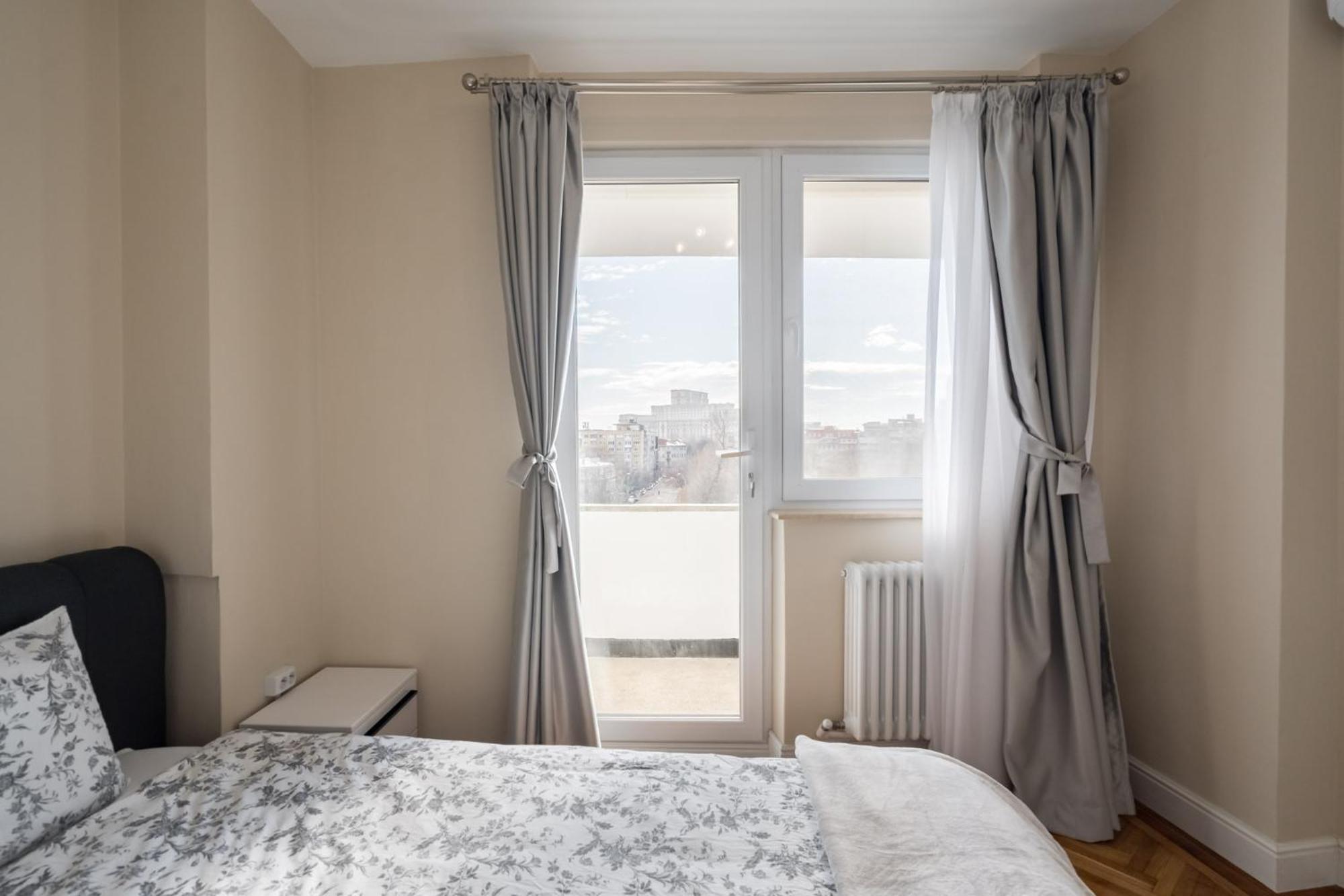 City View Apartment With Private Balcony Bükreş Dış mekan fotoğraf